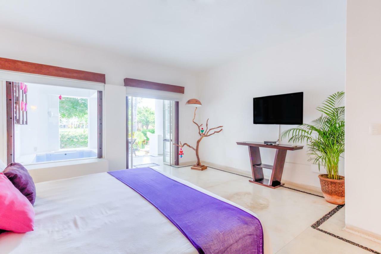 פוארטו ואלארטה The Green House Marina Golf - Suites & Villas מראה חיצוני תמונה